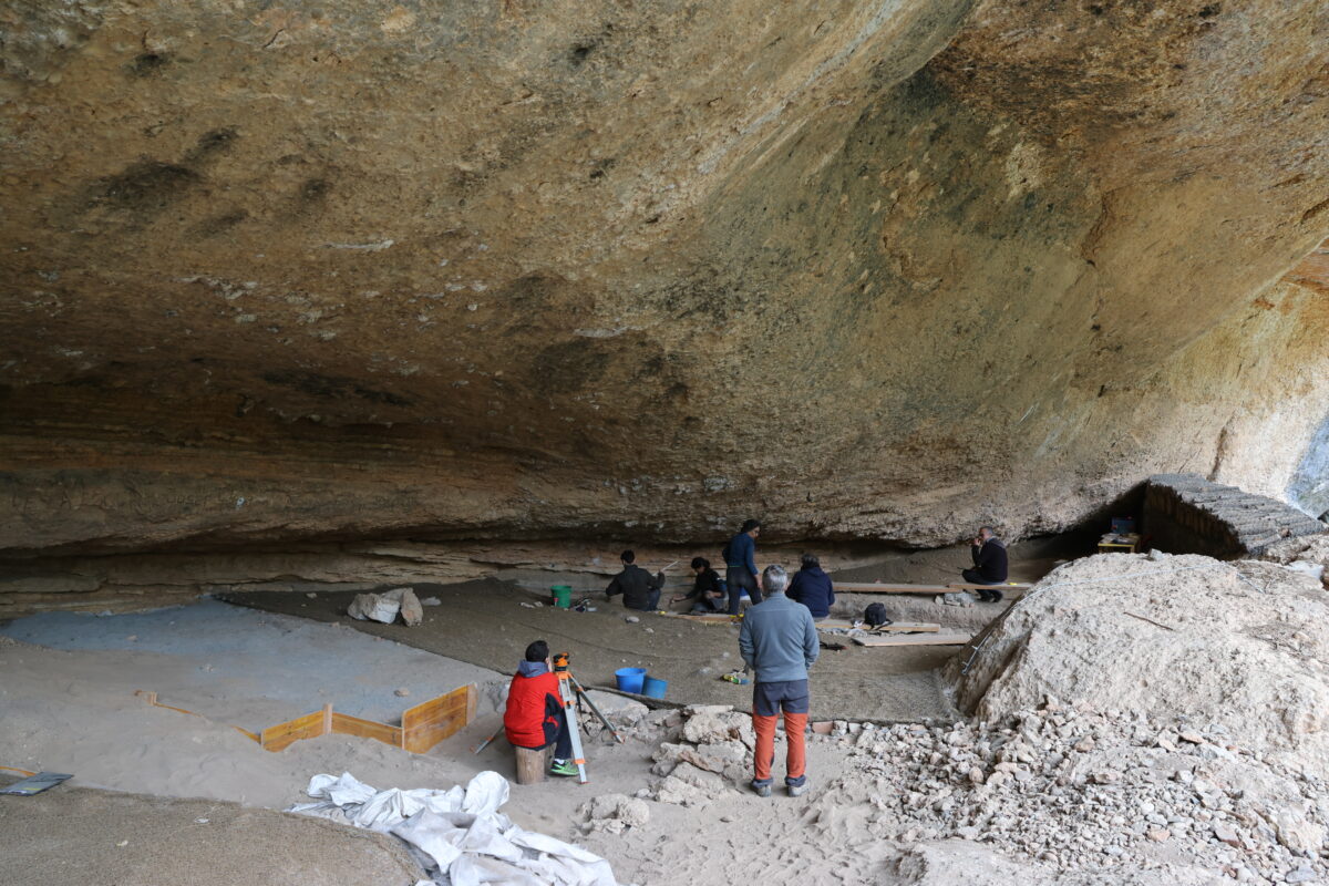 Coves de Fem, Ulldemolins