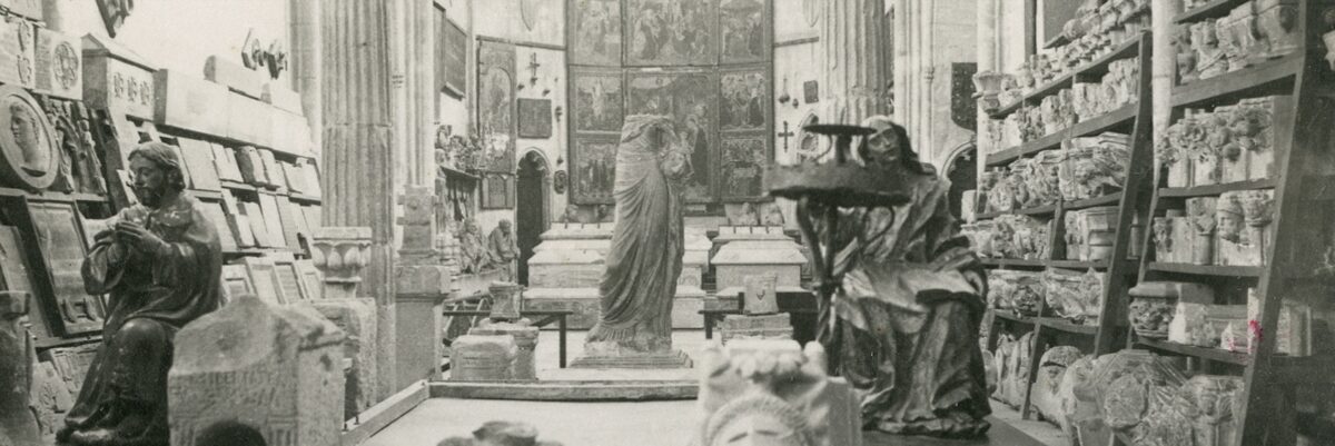 La Biennal de l’Acadèmica.                                                               HISTÒRIA I CRÍTICA DELS                                                 MUSEUS D’ART CATALANS